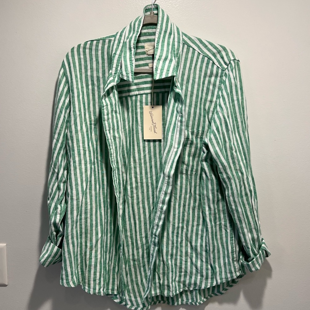 Universal Thread green striped linen button down shirt, size M NWT